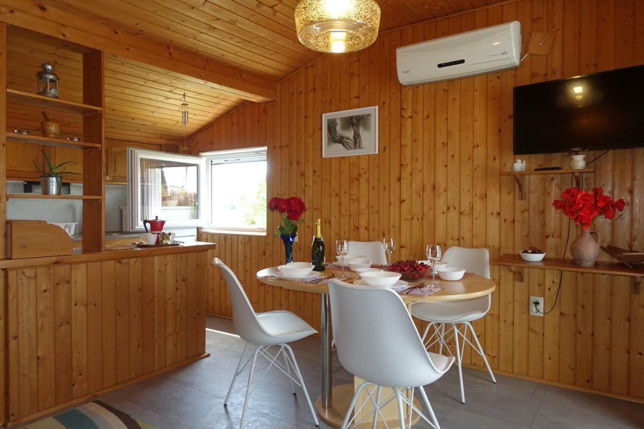 Apartman Joy Nin Dış mekan fotoğraf