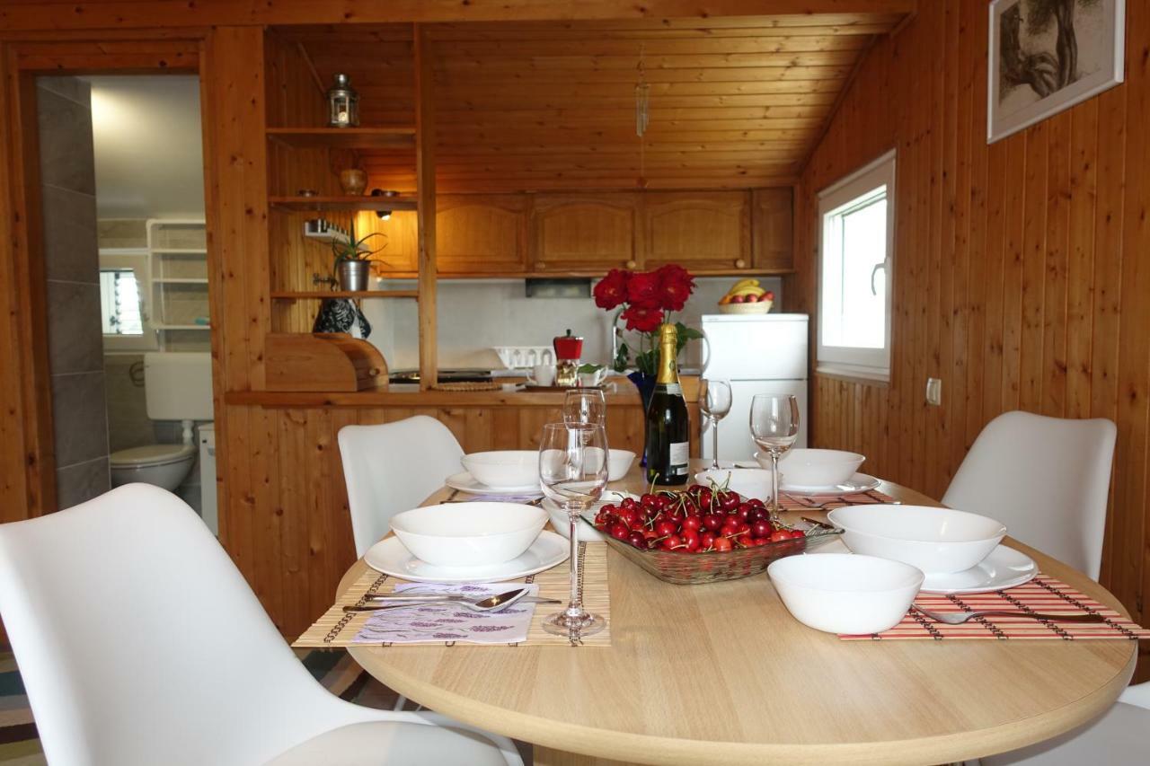 Apartman Joy Nin Dış mekan fotoğraf