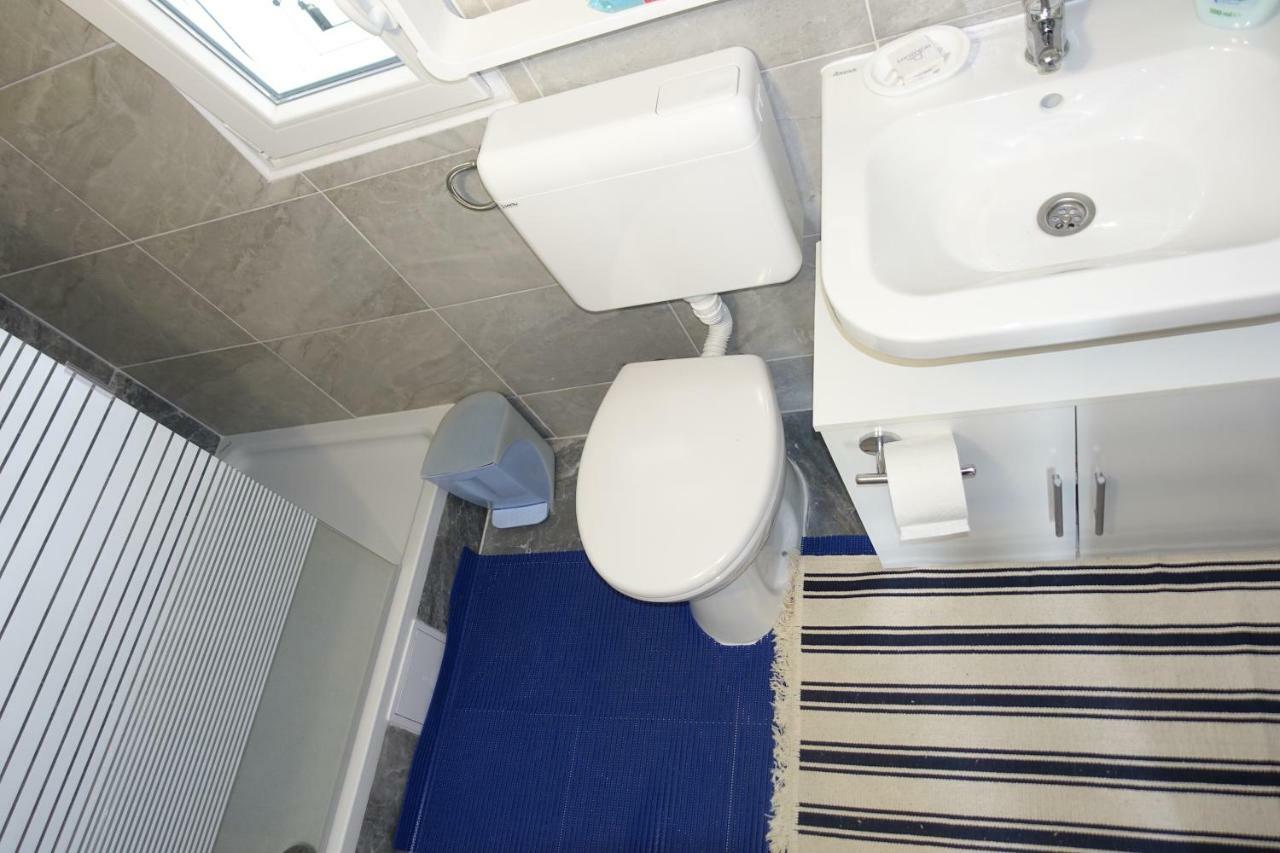 Apartman Joy Nin Dış mekan fotoğraf